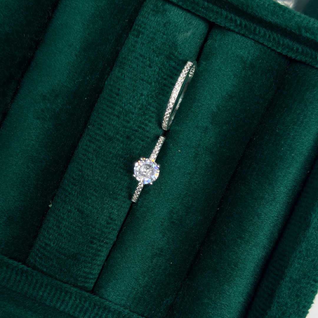 Round Cut Solitaire Silver Ring