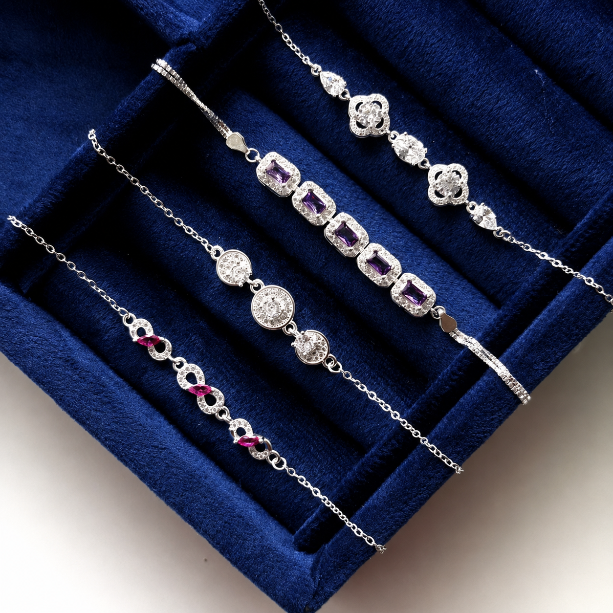 Women’s Bracelets