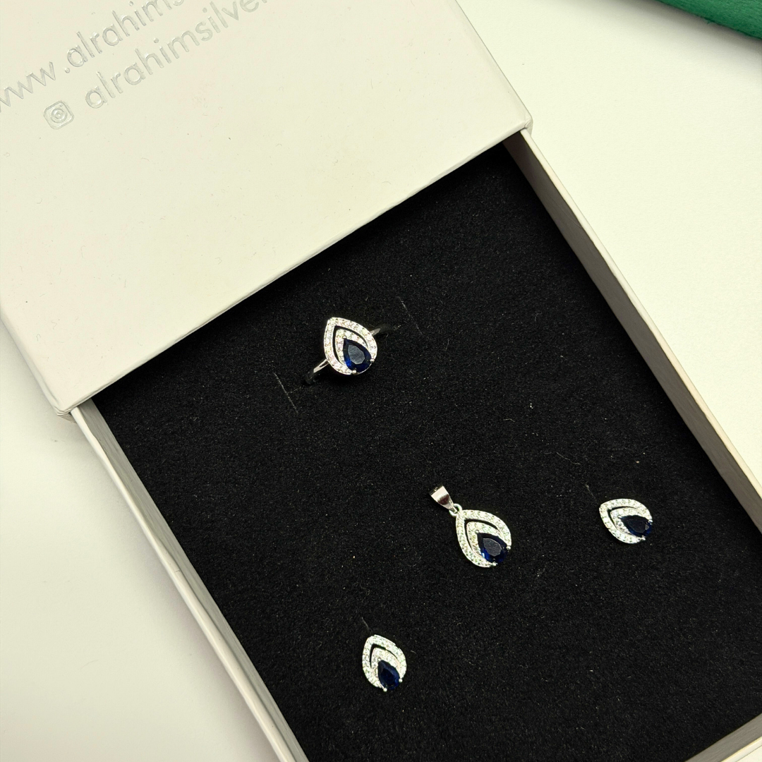 Teardrop Silver Pendant Set