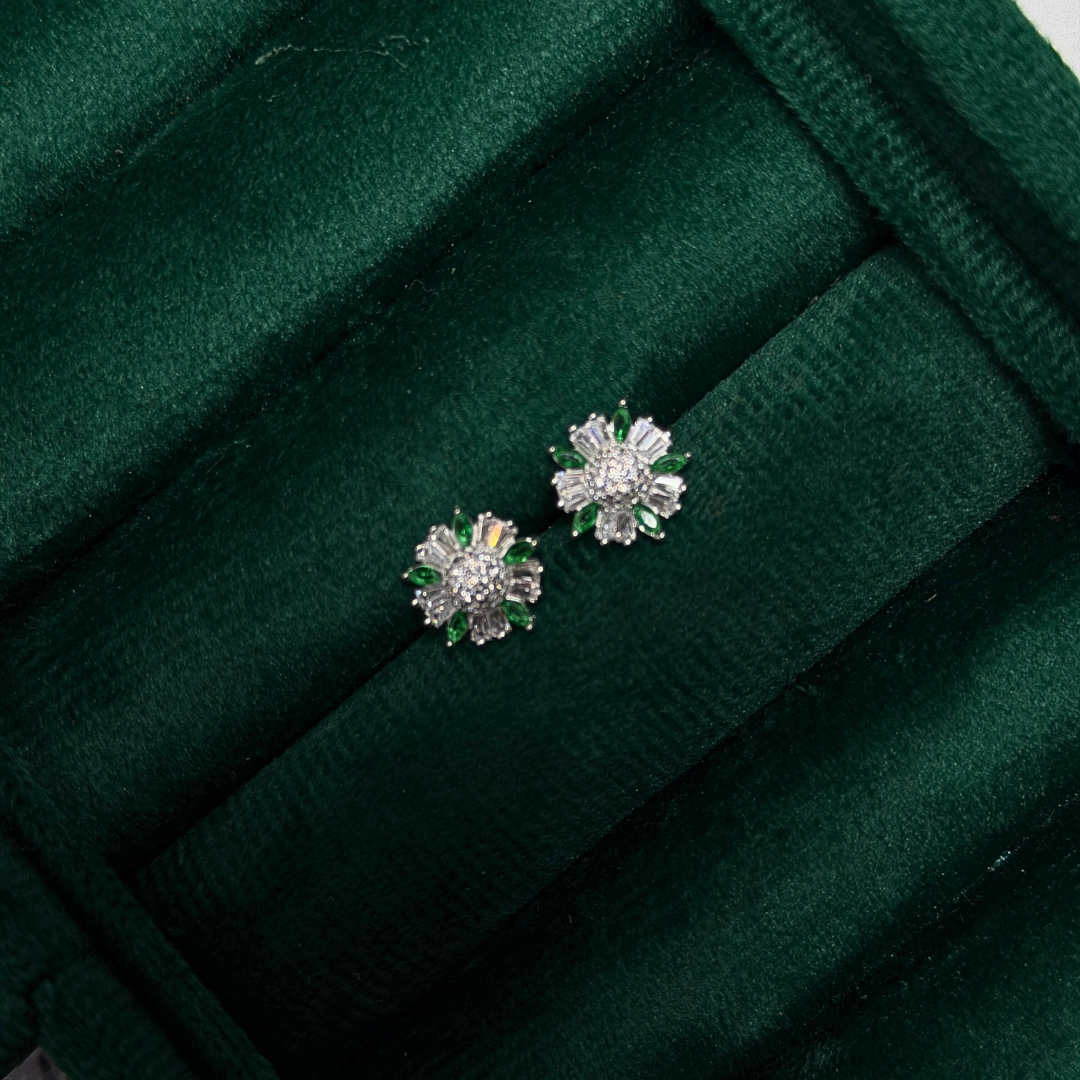 Petal Silver Pendant Set
