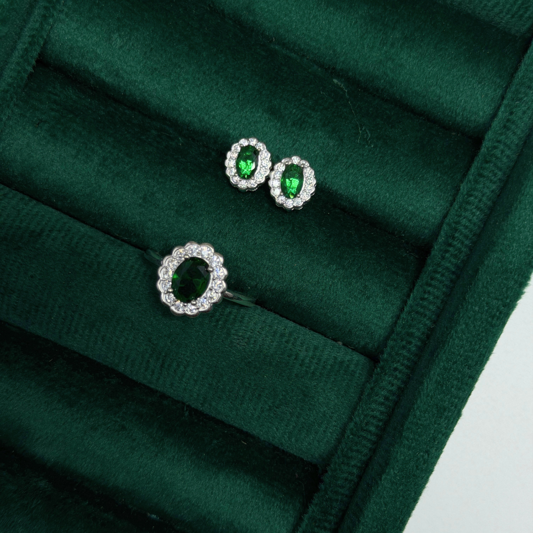 Classic Silver Pendant Set