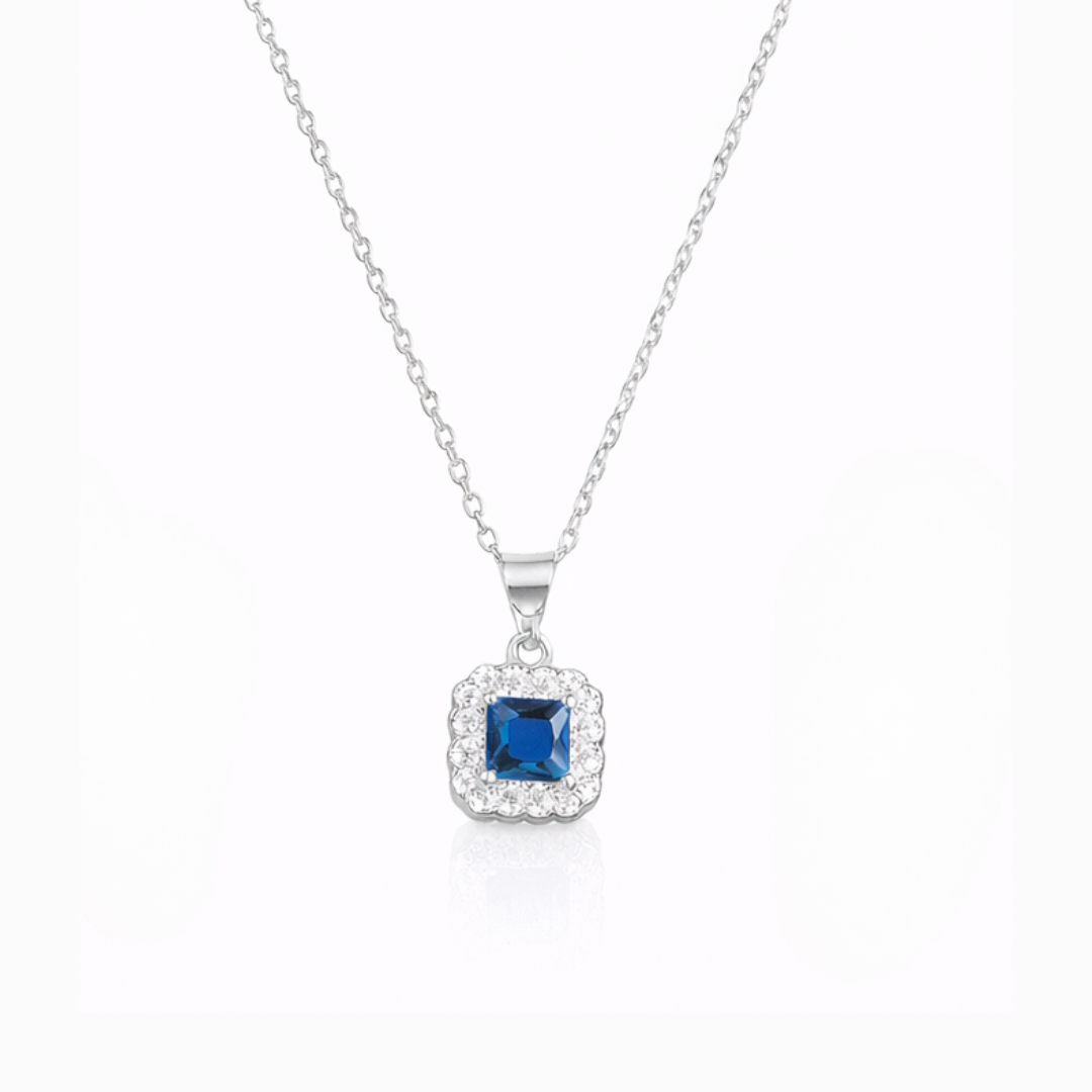 Lace Edge Silver Pendant Set