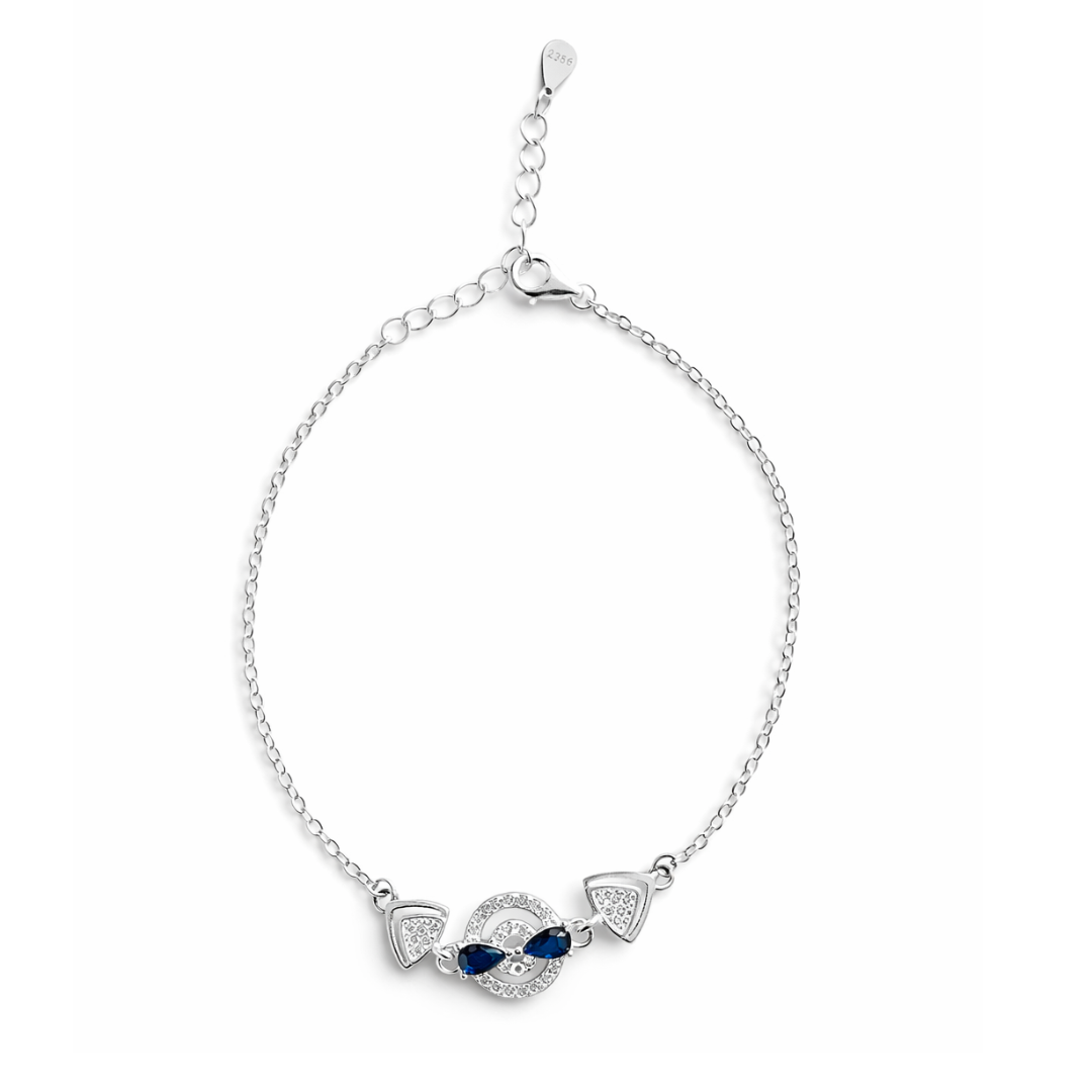 Circle Charm Silver Bracelet
