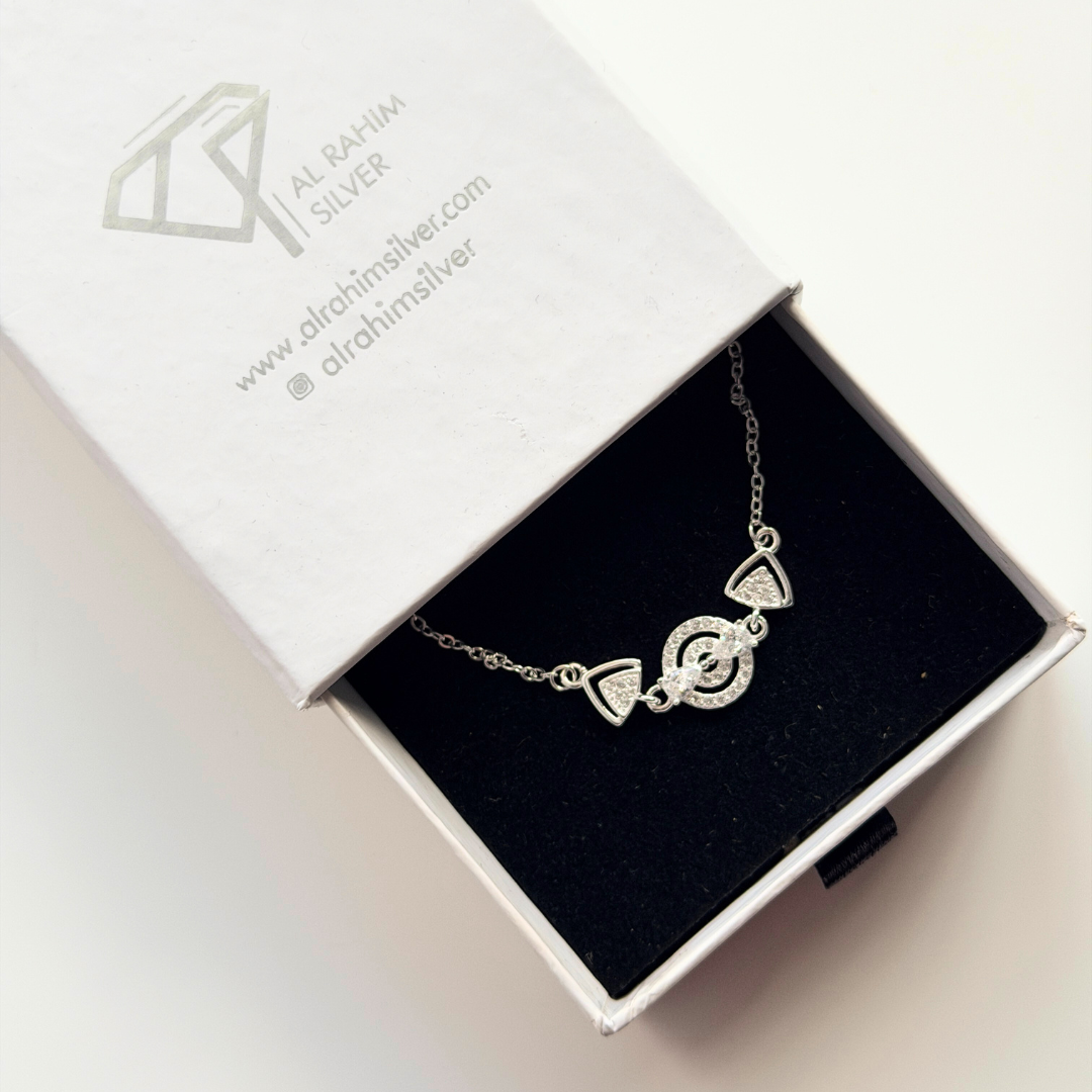 Circle Charm Silver Bracelet