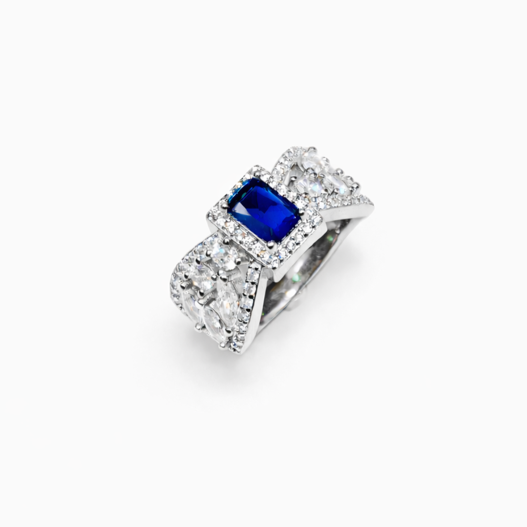 Signature Ribbon Silver Ring