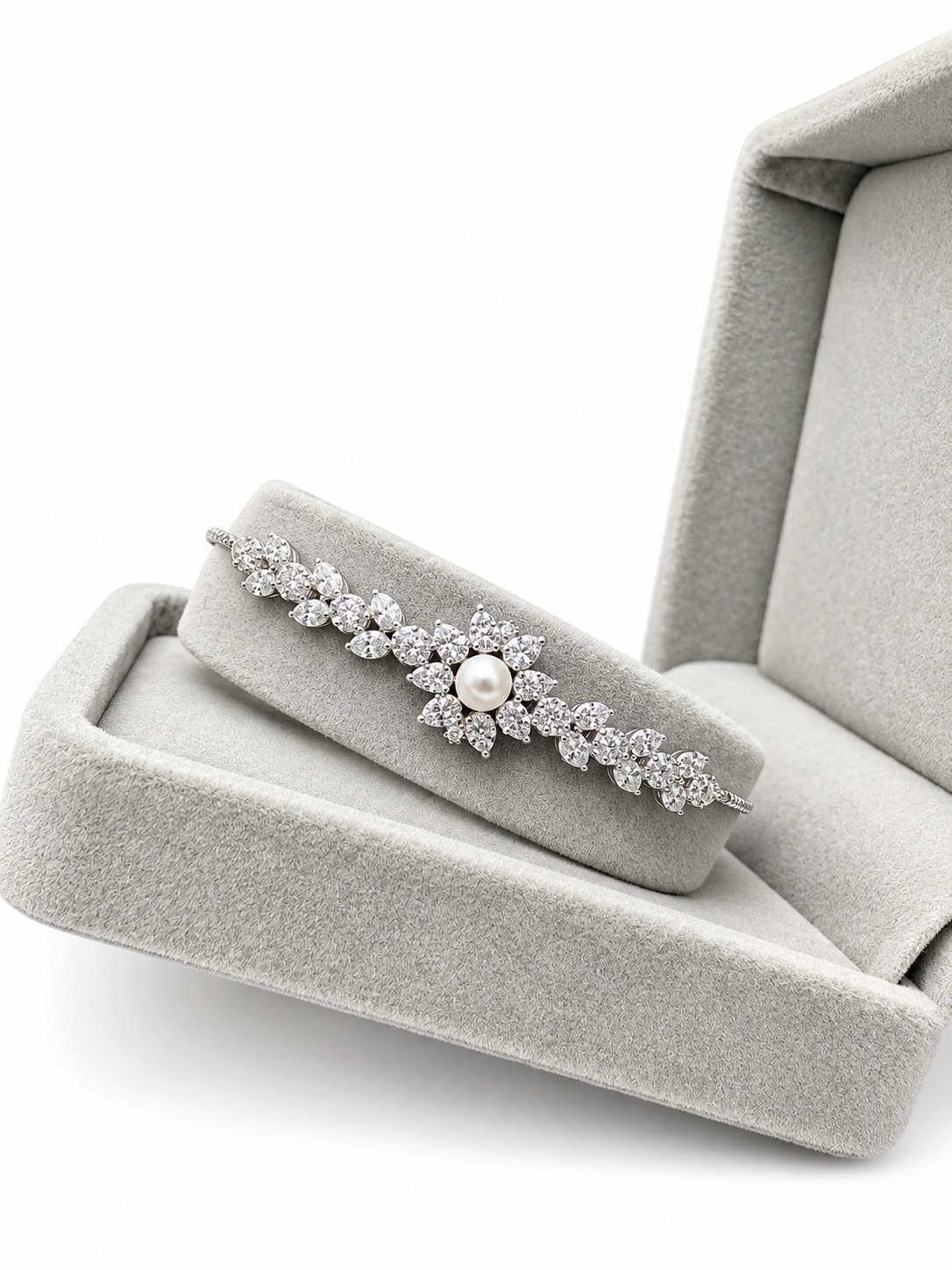Pearl Flower 925 Silver Bolo Bracelet