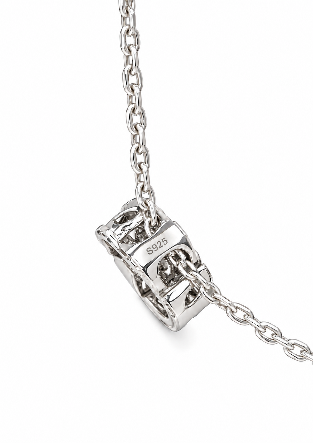 Clover Pendant Necklace